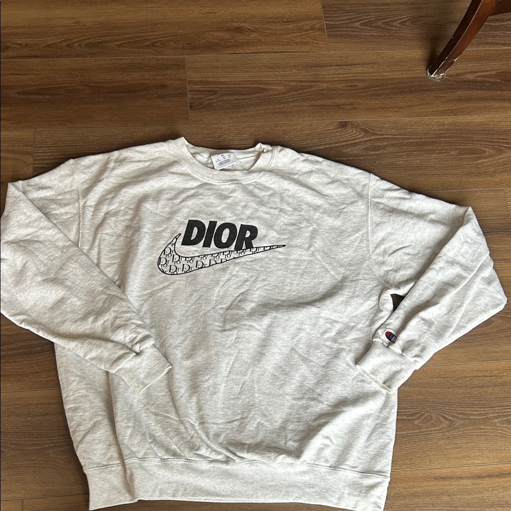 Champion Gray Crewneck Sweatshirt